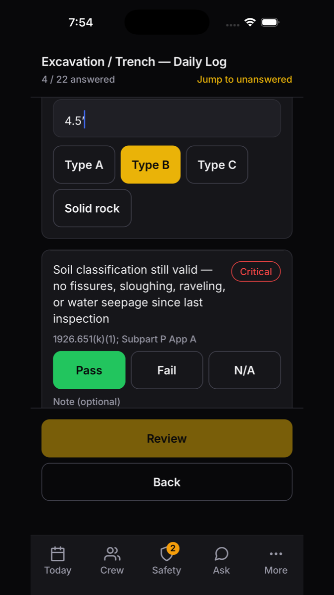 An excavation and trench daily log on the phone, with critical items flagged and the CFR reference on each line